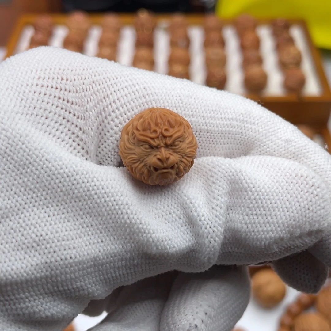 文玩核桃吊坠刚**^猴头核桃雕刻