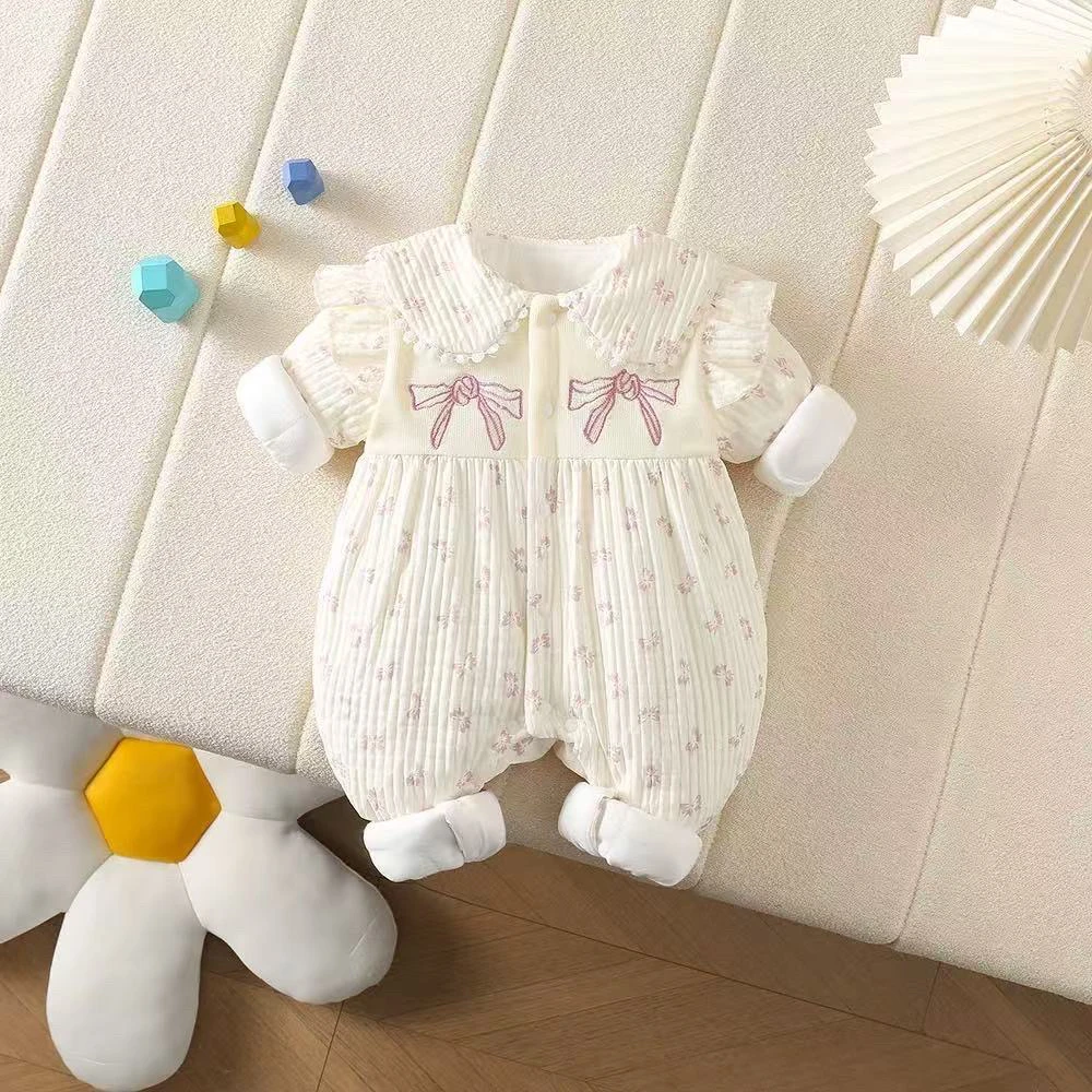 秋冬装新生宝宝婴儿衣服保暖外穿连体衣幼儿初冬满月外出连体爬服