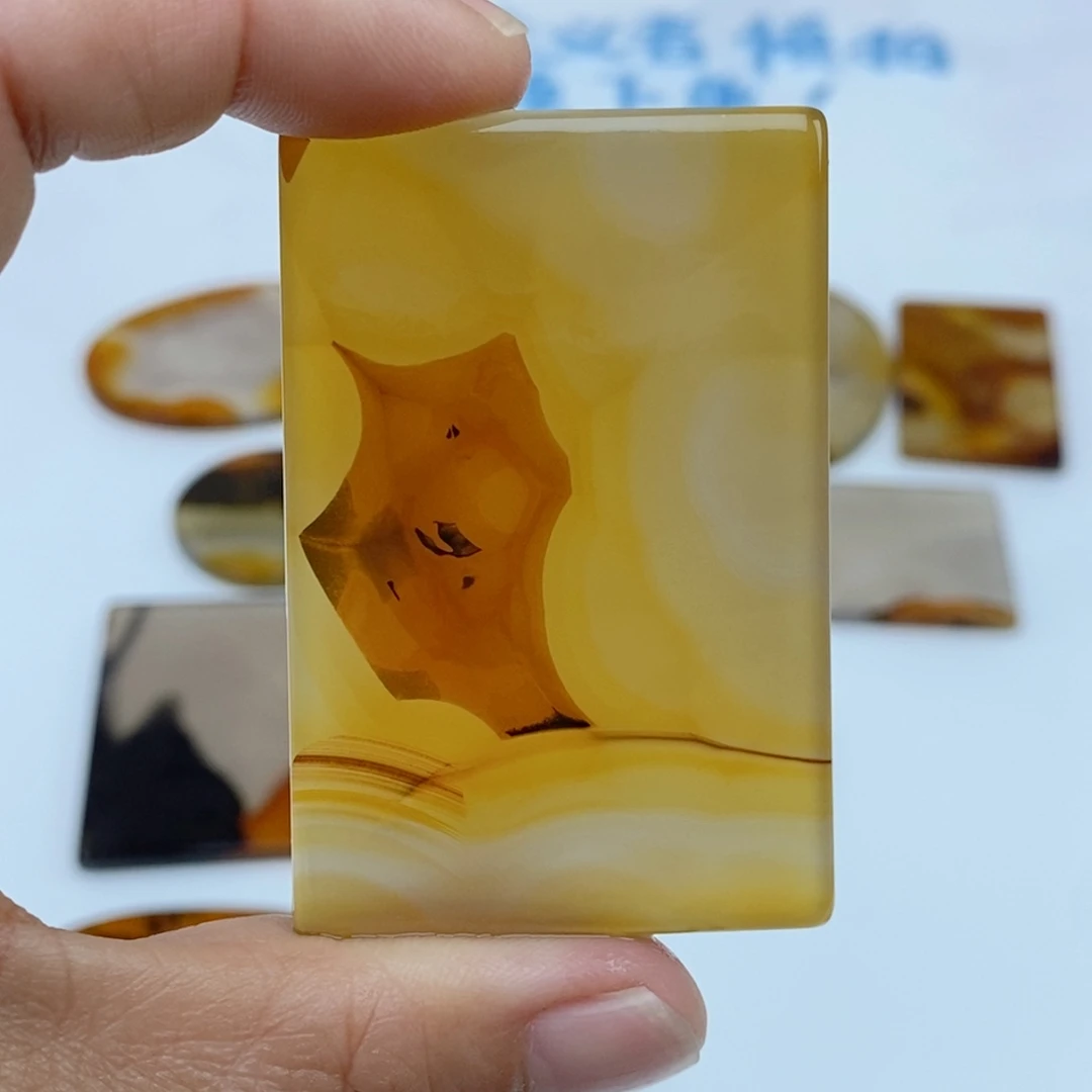 玛瑙/玉髓未镶嵌珠宝半成品