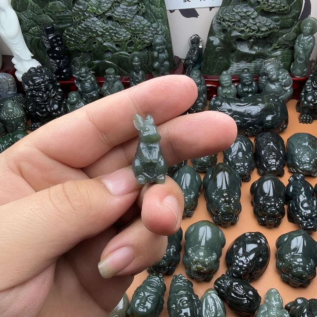 和田玉未镶嵌挂件