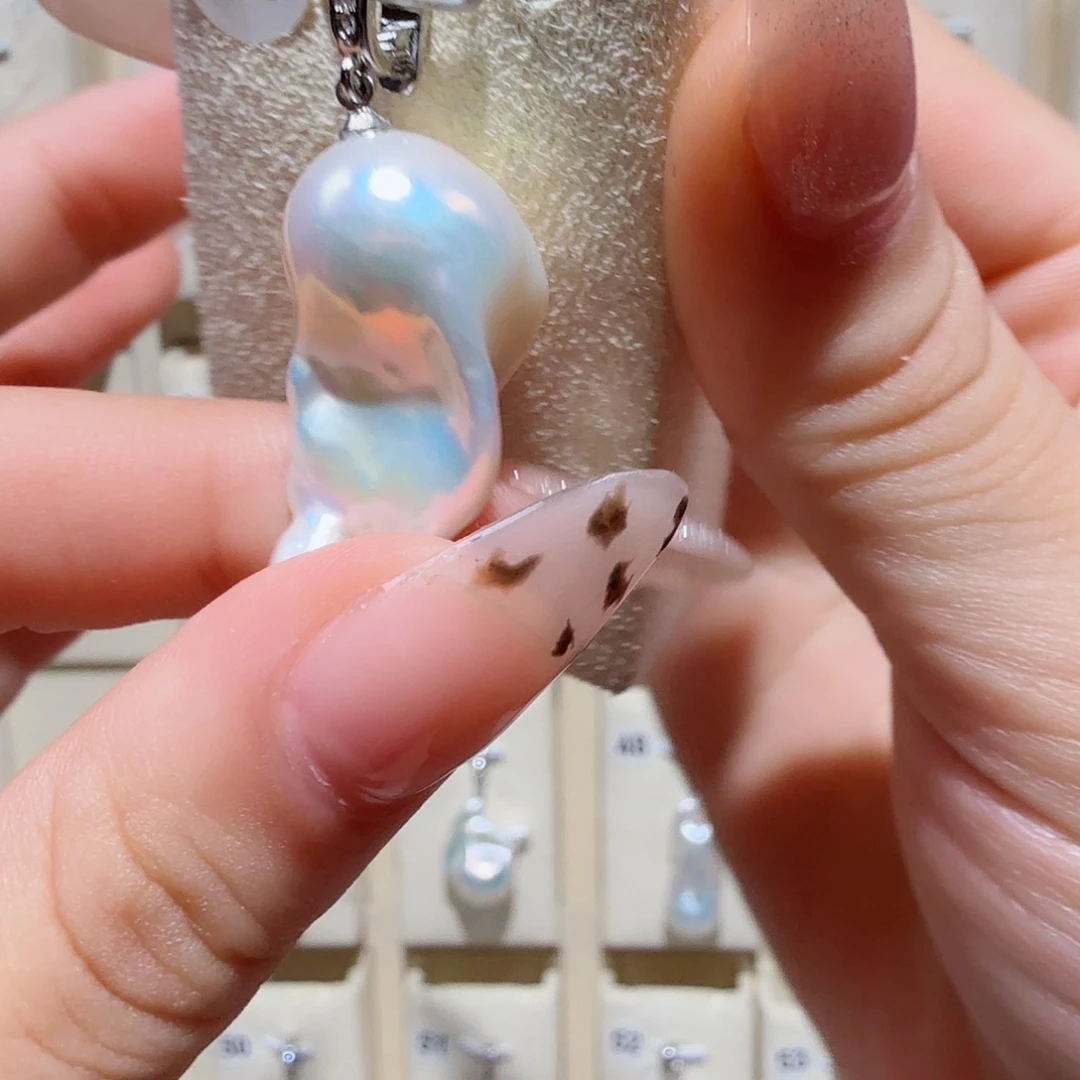 颈饰淡水珍珠合金