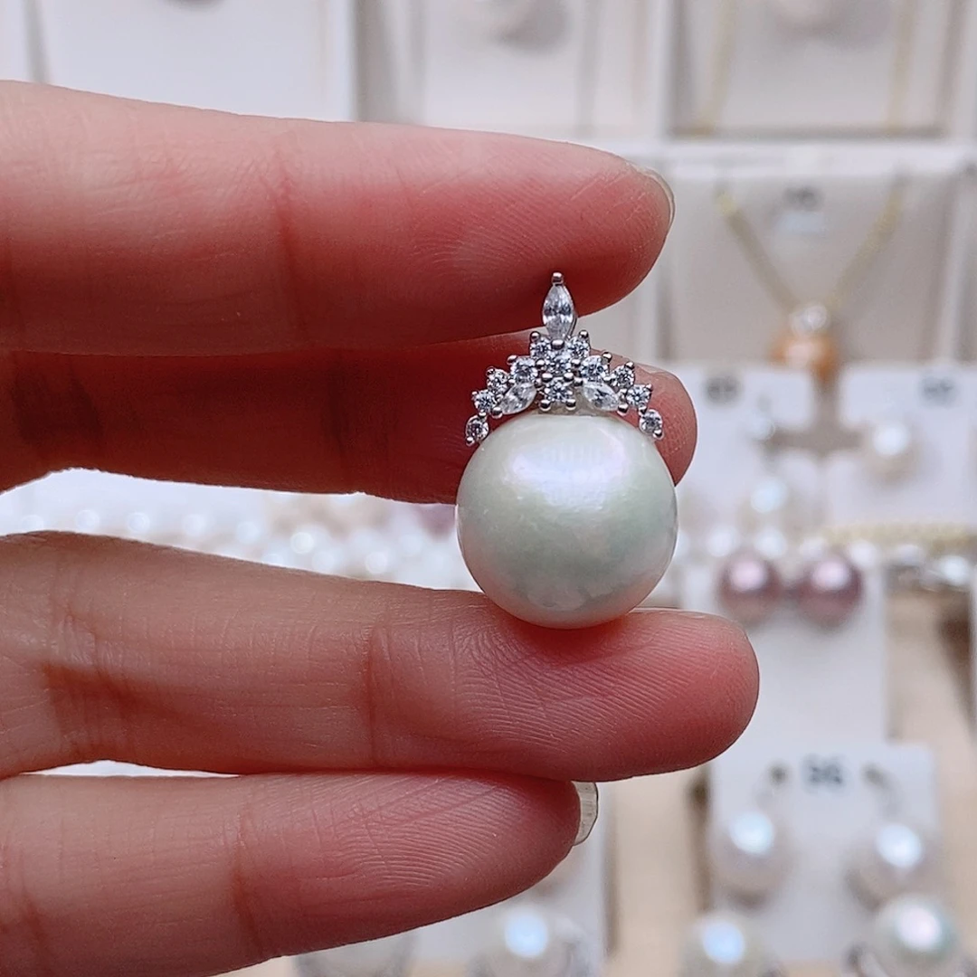 颈饰银S925镶嵌淡水珍珠