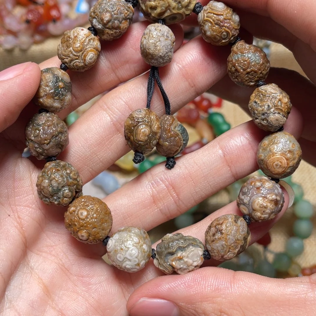 玛瑙/玉髓手链合金贴**人