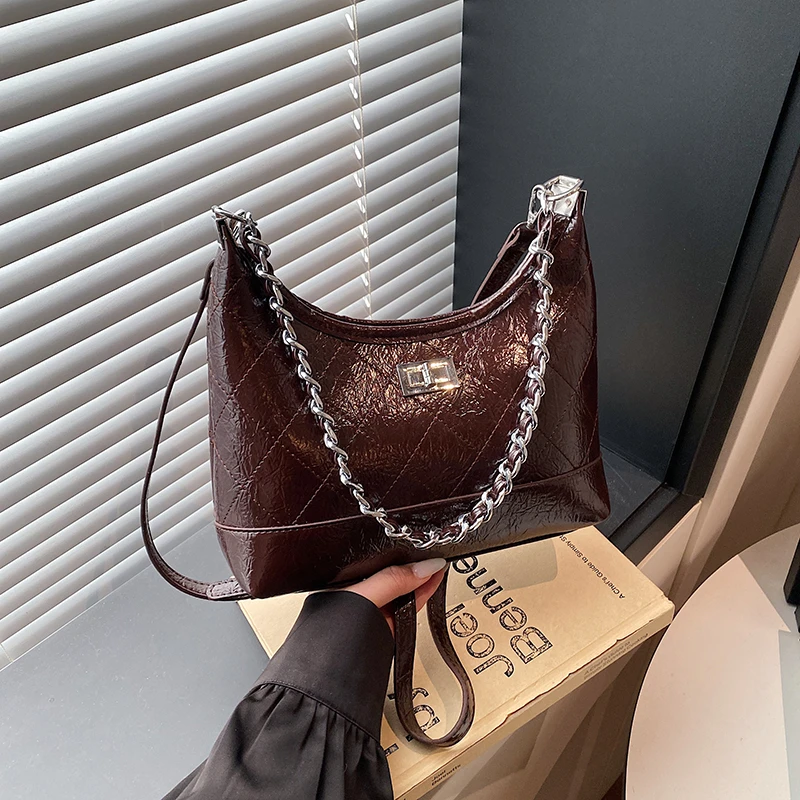 新款时尚百搭潮流女包单肩斜挎包大容量女包6268咖色