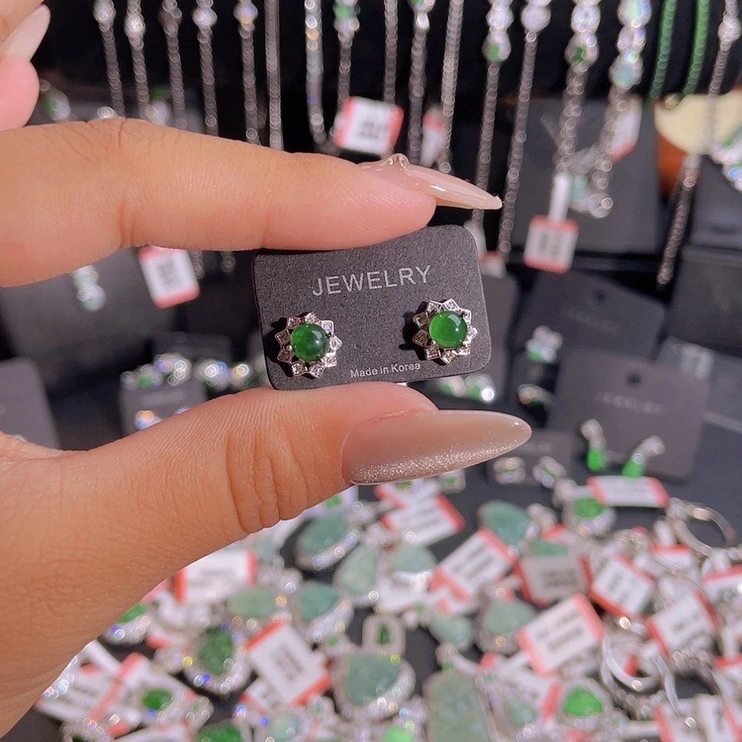 未镶嵌翡翠耳饰耳钉