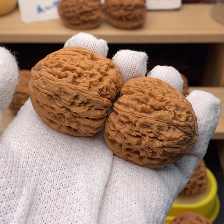 吊坠文玩核桃下**急鎏金色团子毕业39尺1110