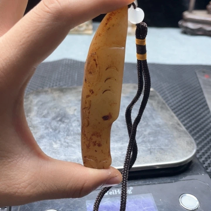 和田玉（糖玉）未镶嵌挂件