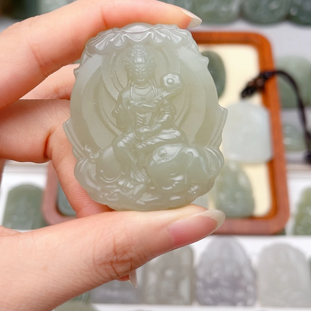 ****和田玉未镶嵌颈饰