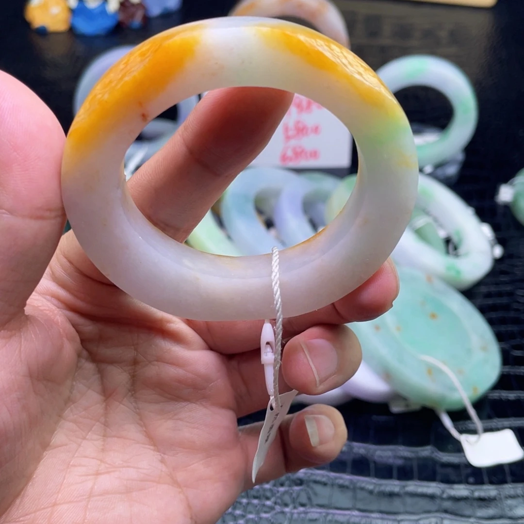 未镶嵌翡翠定制翡翠