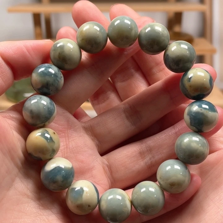 未镶嵌蛇纹石玉手链