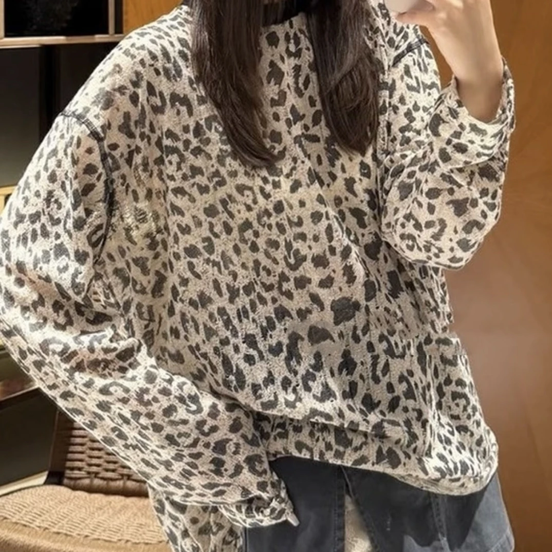 2025早秋新款超流行网红款大码超好看的时尚气质圆领豹纹百搭长袖