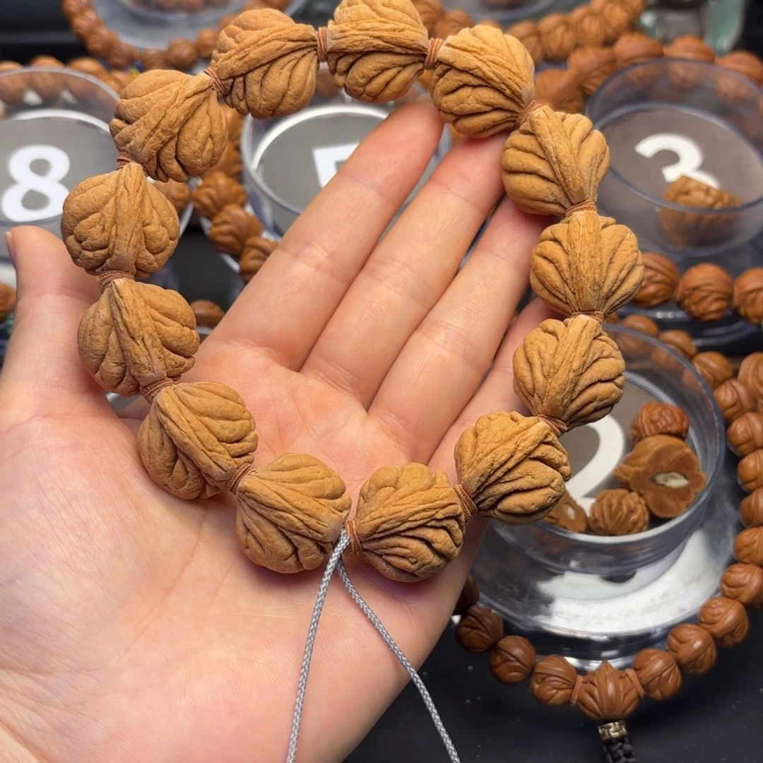 吊坠桃核霸王龙23尺寸偏远不包邮