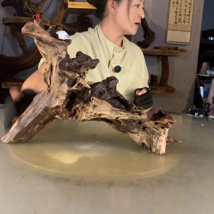 昂***店天然的云南紫柚木会黄水