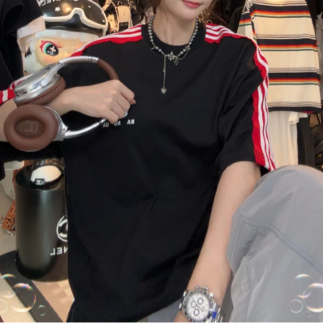 《钱》“oo条纹”原样开发小巴子痞帅高街条纹拼接短袖