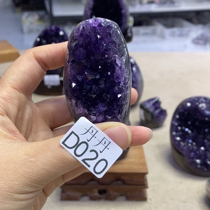 水晶大型摆件（非配饰）未镶嵌