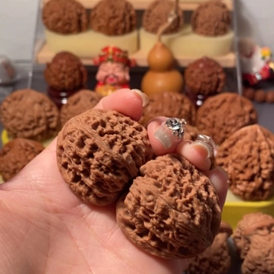 文玩核桃吊坠伟*&38南疆