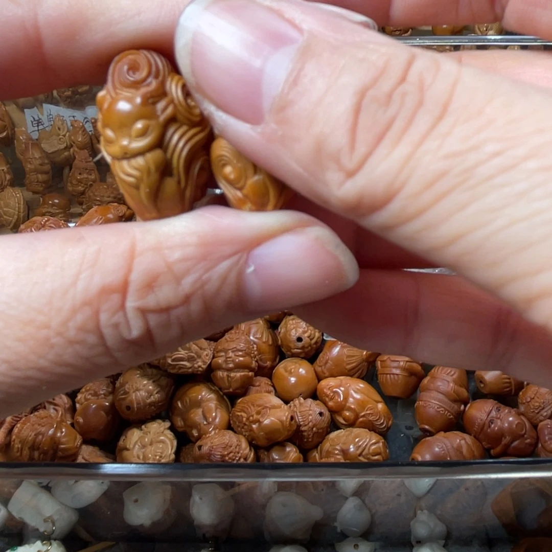 橄榄核手串/手链L****…Lili