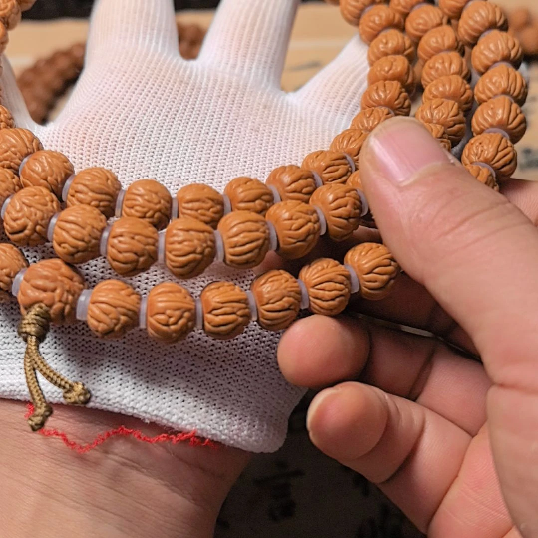 手串桃核风羽龙纹脖挂