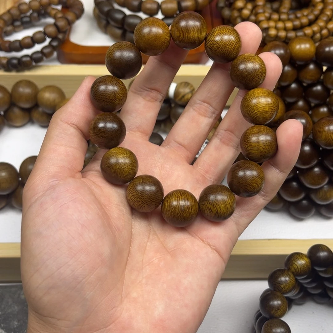 D***N沉香手串越南芽庄黄棋楠1.6