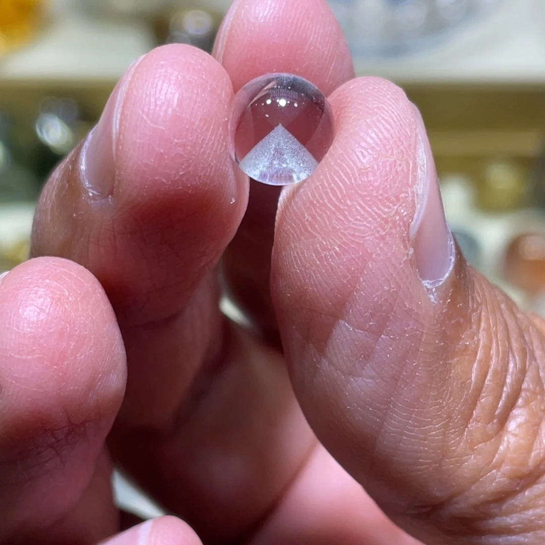 ****³水晶未镶嵌珠宝半成品