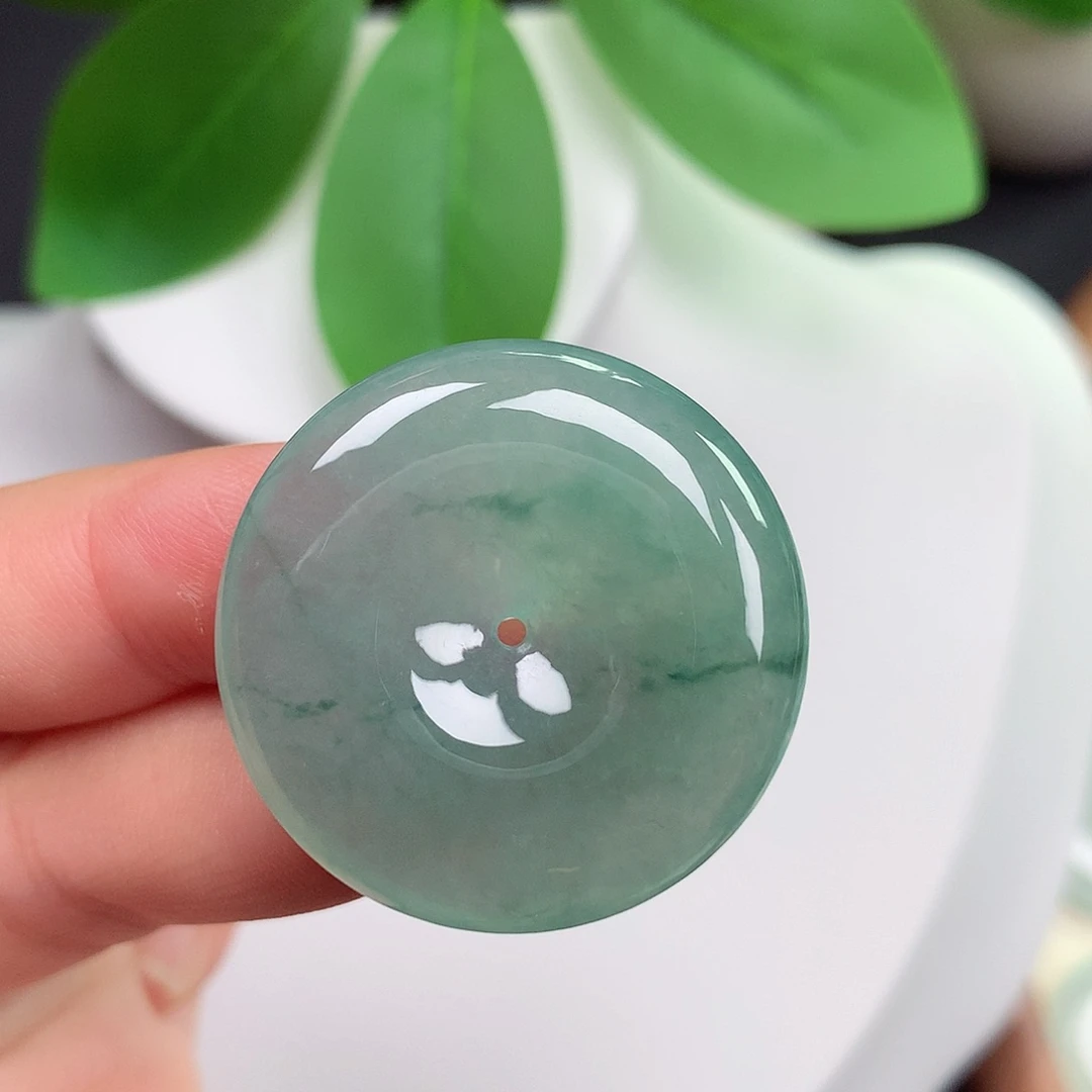 颈饰未镶嵌翡翠平安扣 29.8x6.1mm