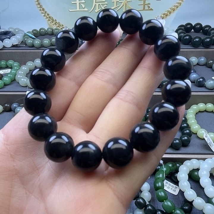 和田玉未镶嵌手串