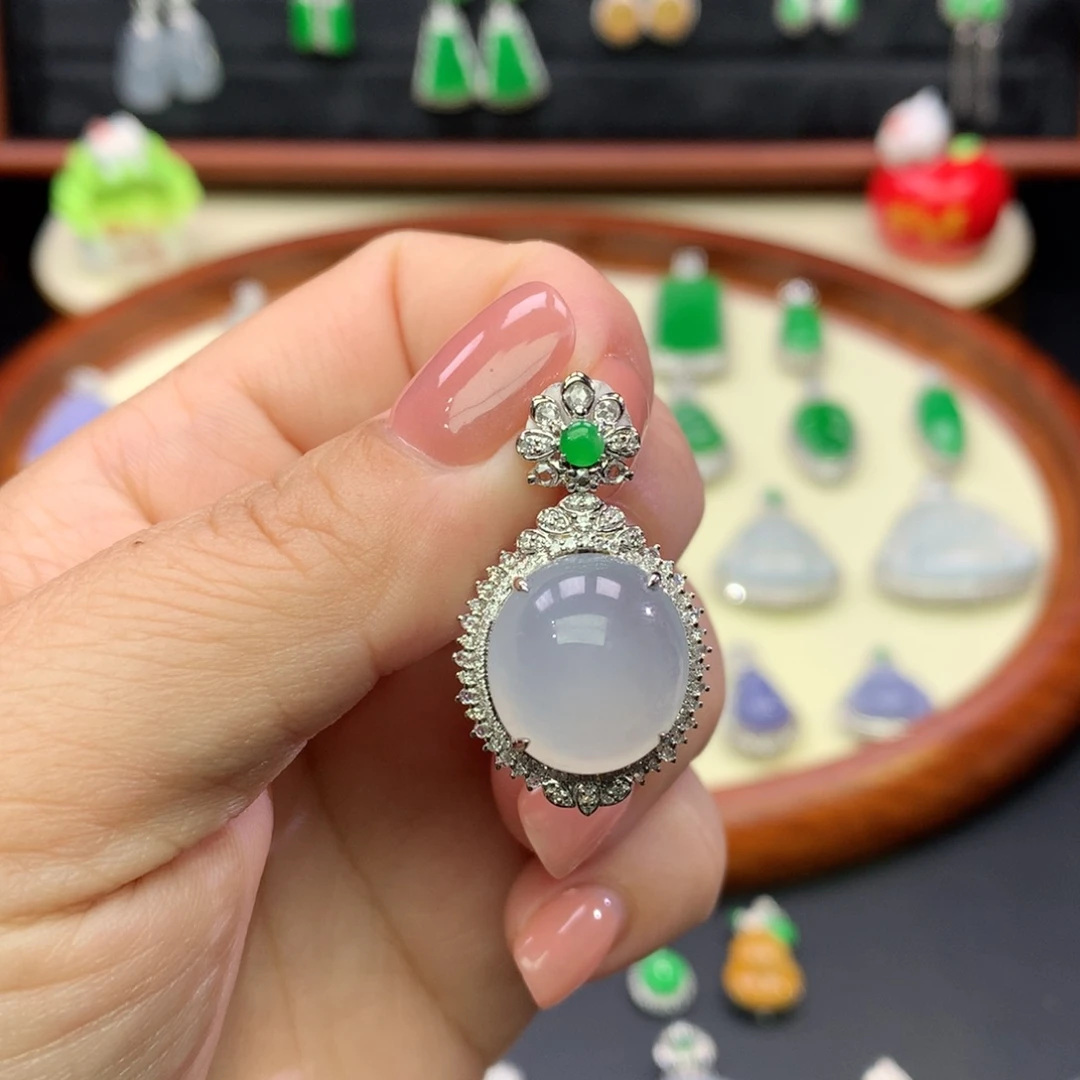 翡翠18K金镶嵌吊坠(不含链)