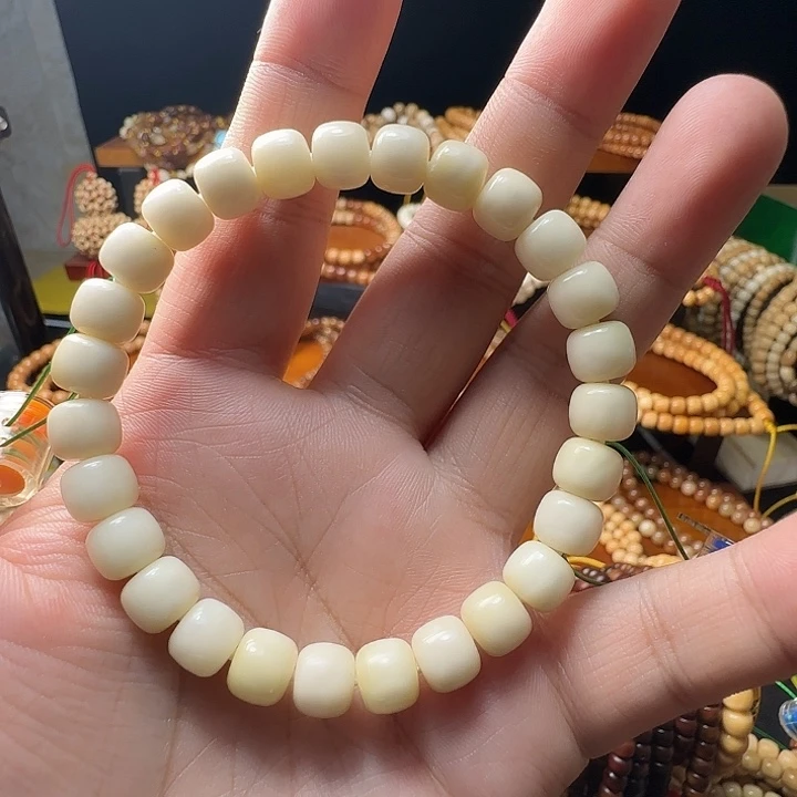 龙脊菩提吊坠无钥匙孔小白龙卡9
