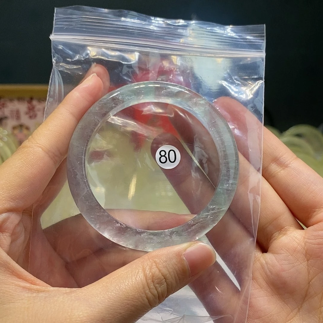 水晶手镯未镶嵌欲*手镯52不退不换