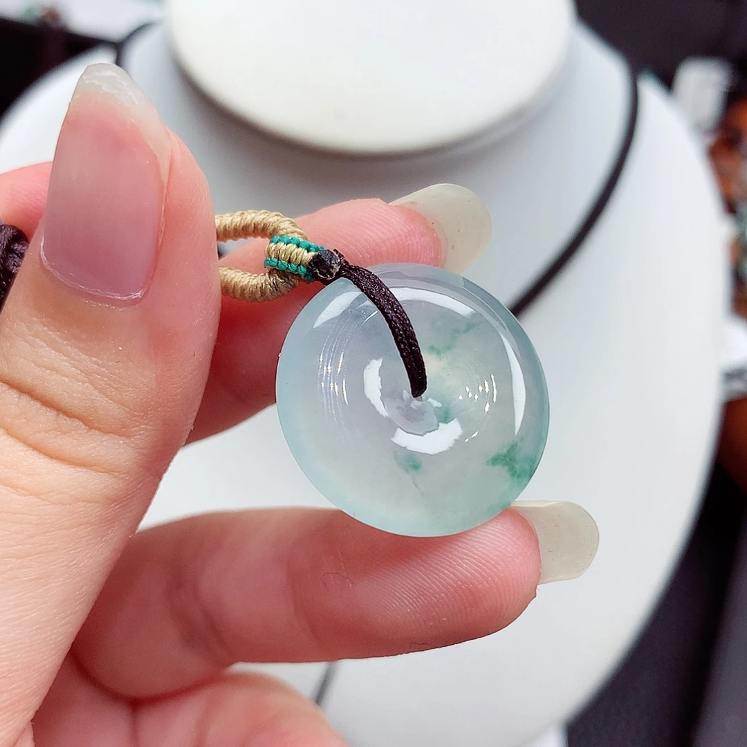 翡翠未镶嵌颈饰翡翠125，22.3/6