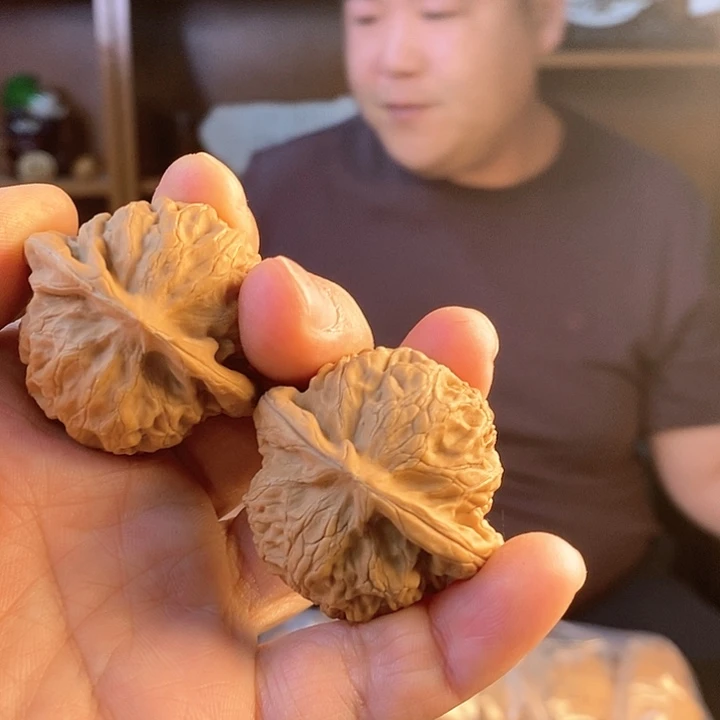 文玩核桃把件宫灯9.9