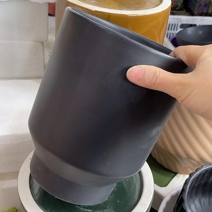 陶盆有孔 瑕疵针孔漏釉介意勿拍外高 20外口16