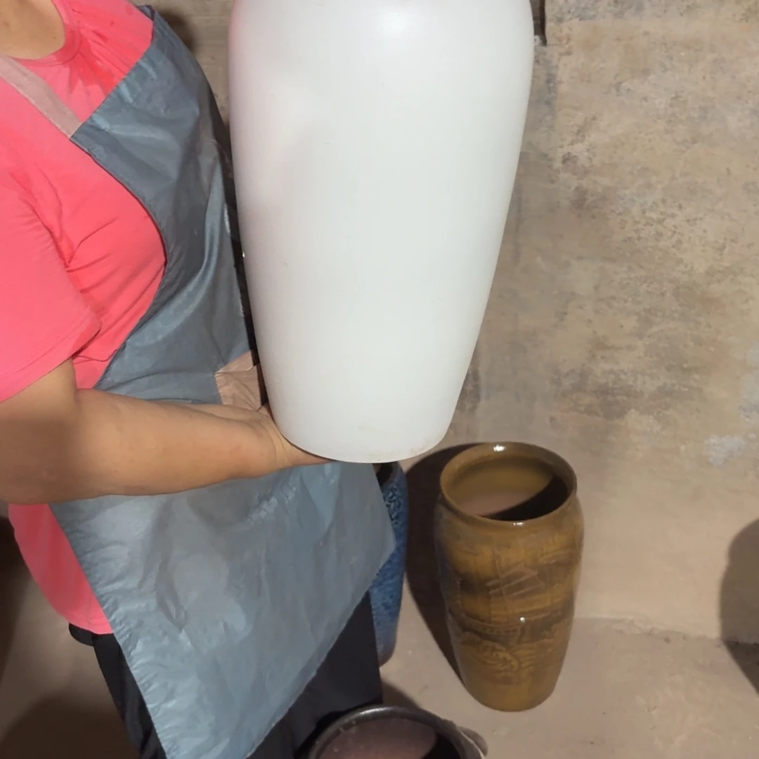 紫砂花盆口20高41一个