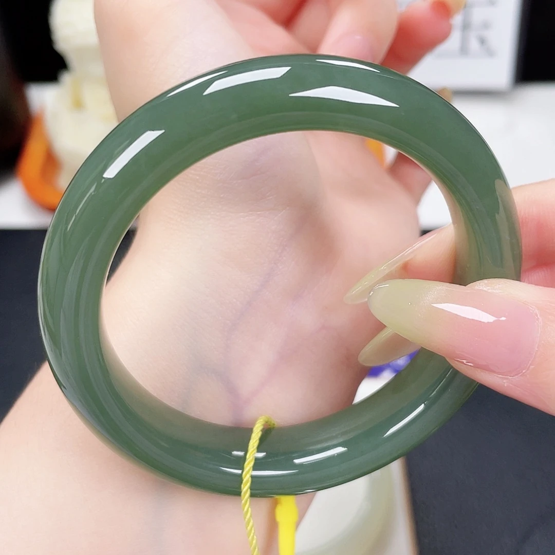 和田玉手镯未镶嵌5657