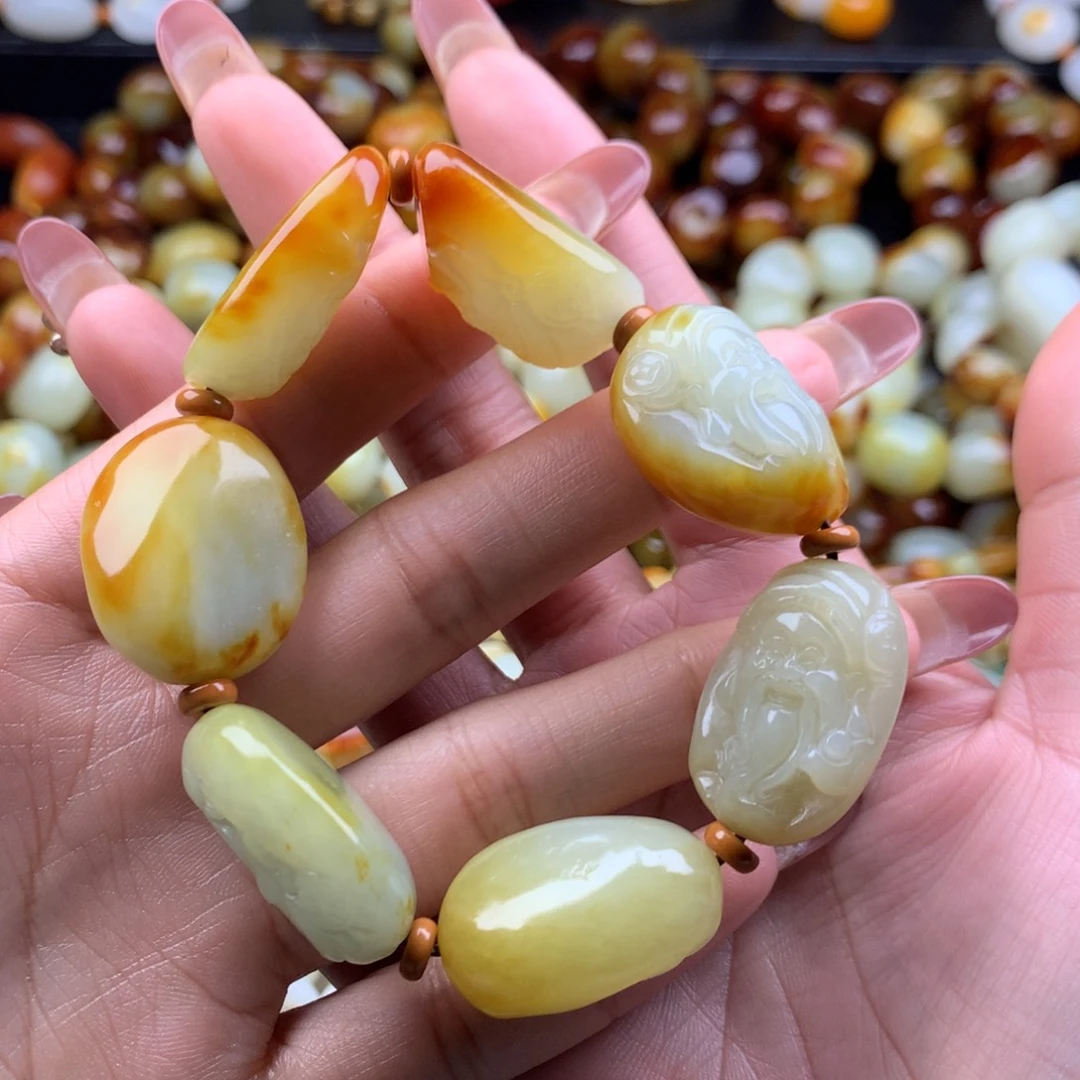 用***6和田玉未镶嵌手链