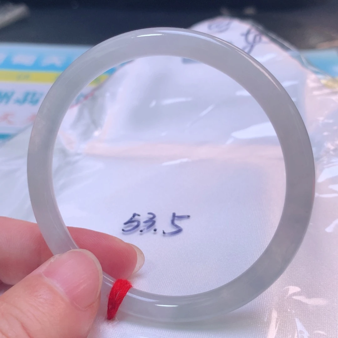 翡翠手镯未镶嵌女*花0923号