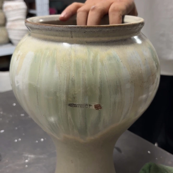 高度30厘米口15厘米瑕疵