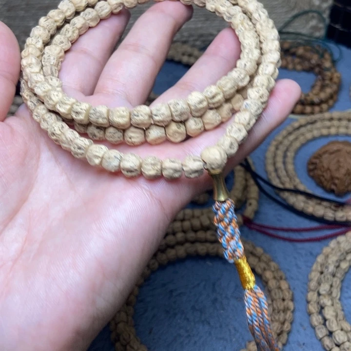【闪购商品】吊坠柏香籽/百香籽
