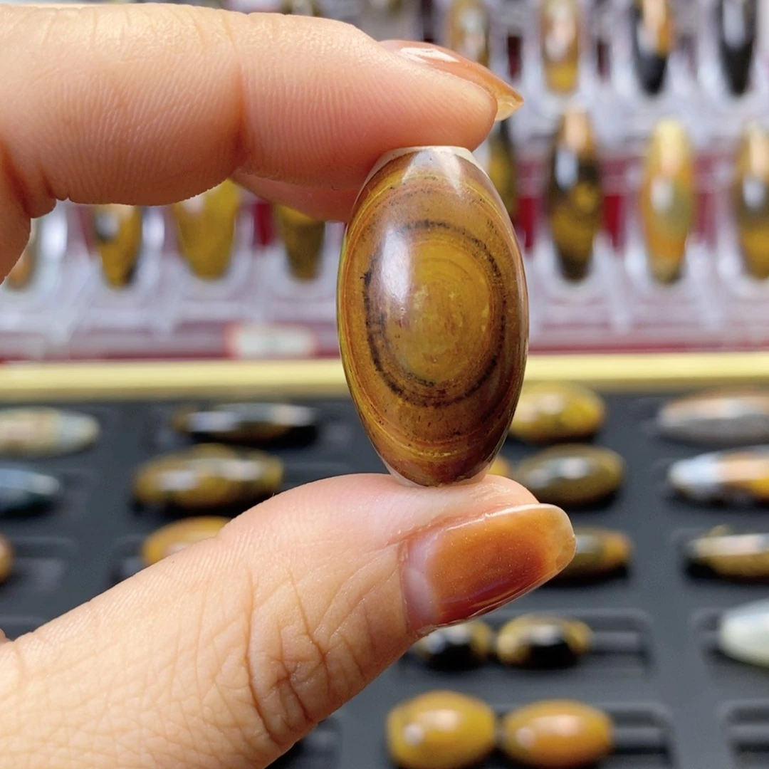 玛瑙/玉髓颈饰合金