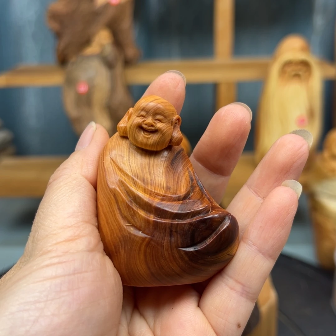 木帝**忆崖柏木摆件手把件