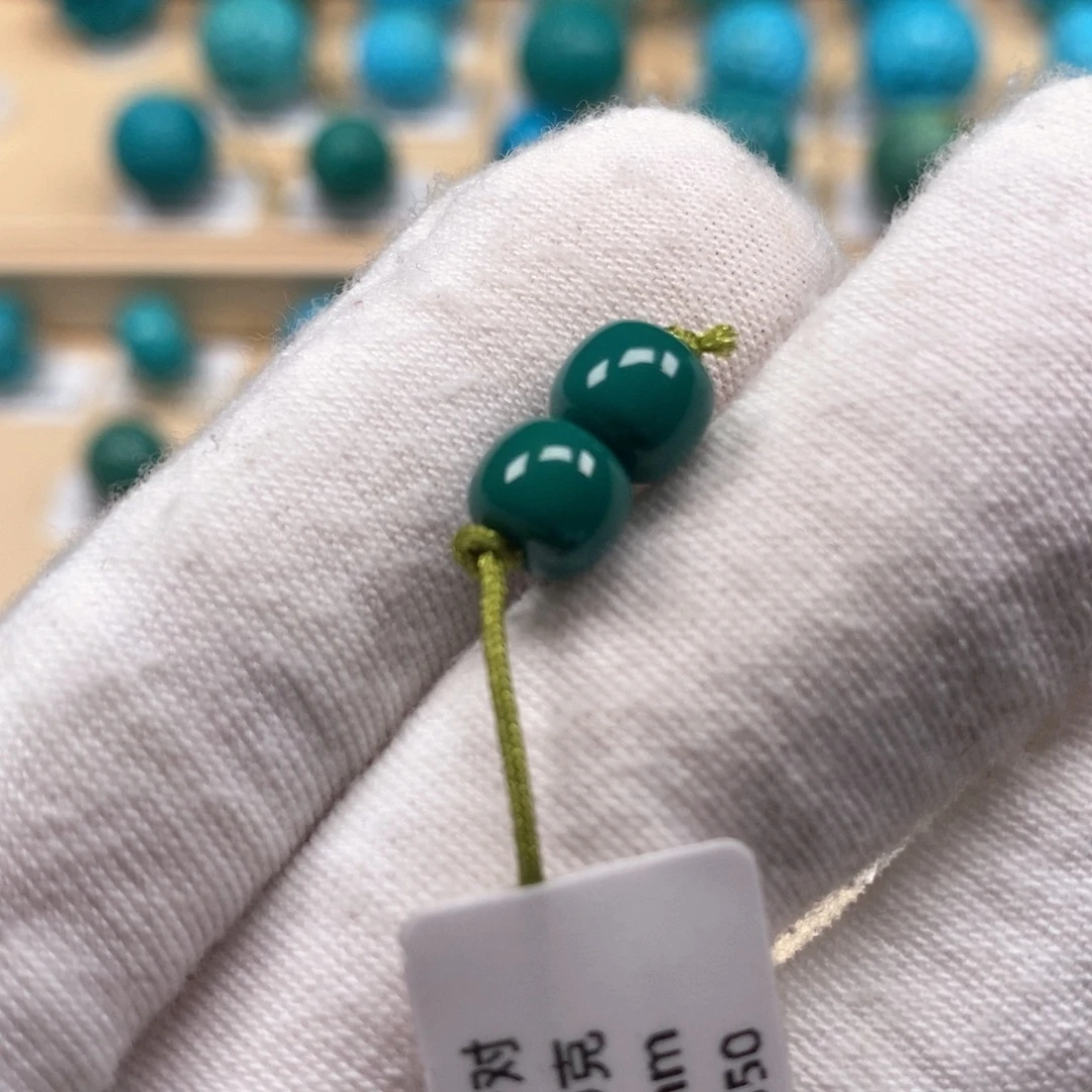 绿松石未镶嵌精品原矿高瓷绿松石