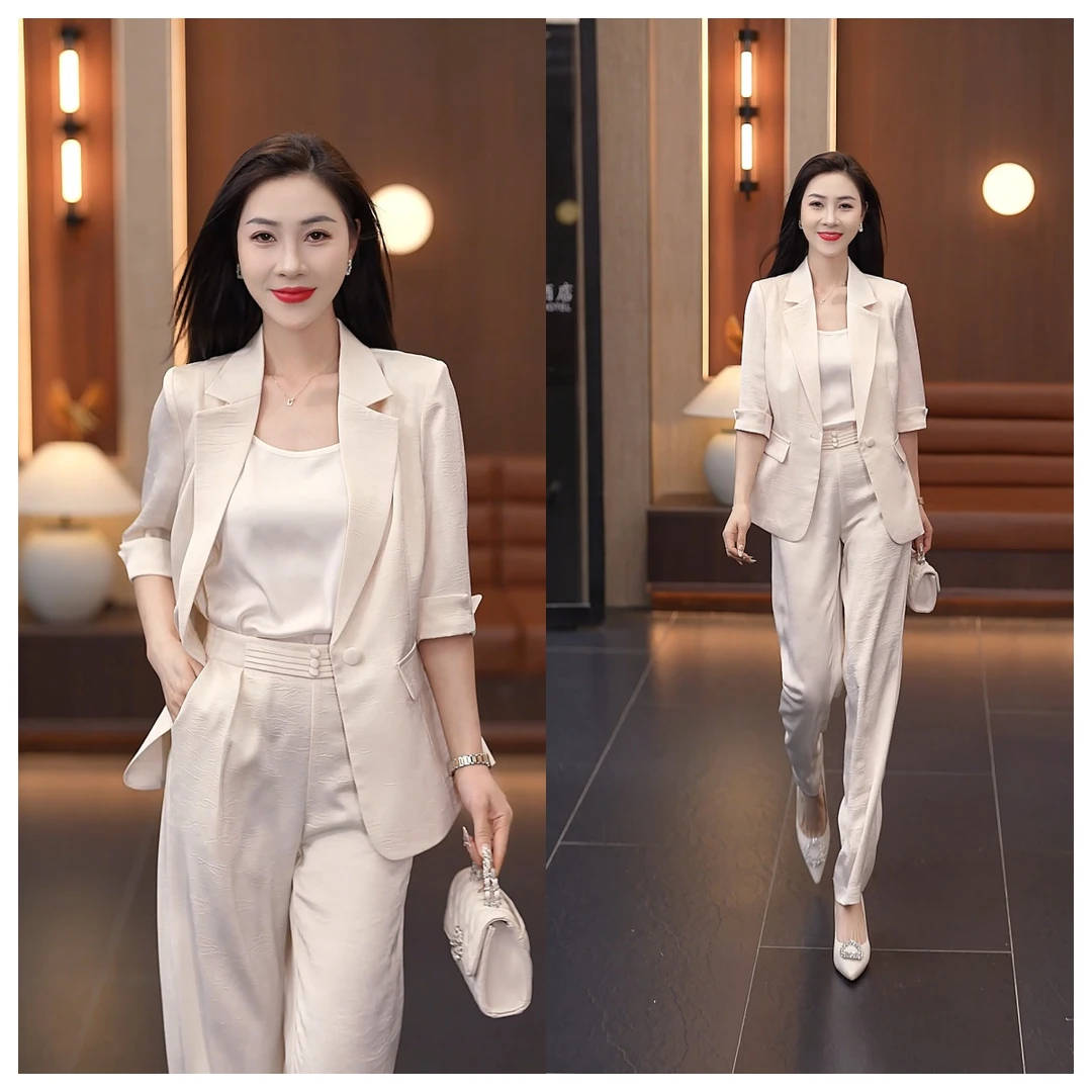 时尚小西装套装女2025夏新款减龄气质显瘦西服背心直筒裤三件套