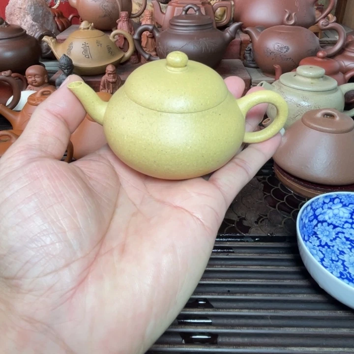 一百三十毫升墨绿梨型