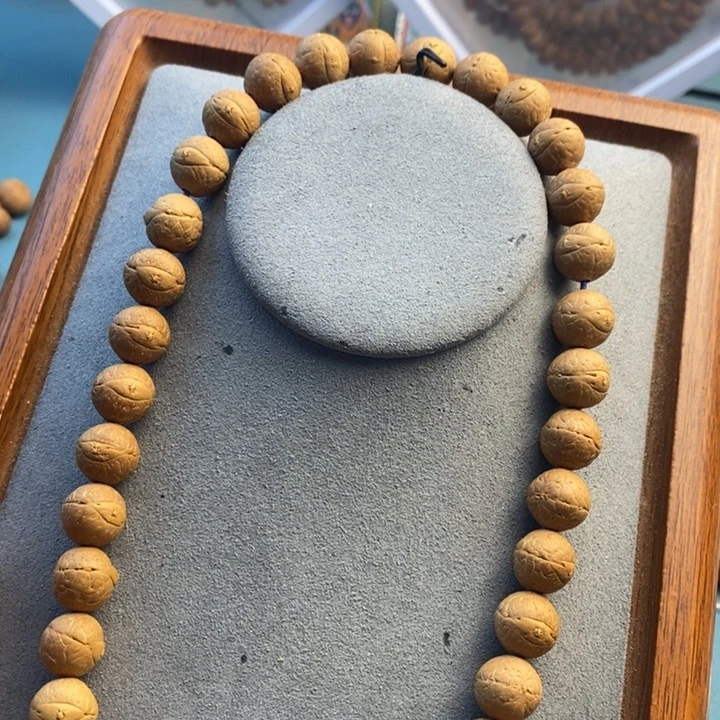 凤眼菩提吊坠13mm凤眼36手持