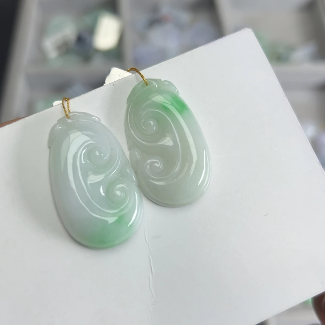 颈饰未镶嵌翡翠如意