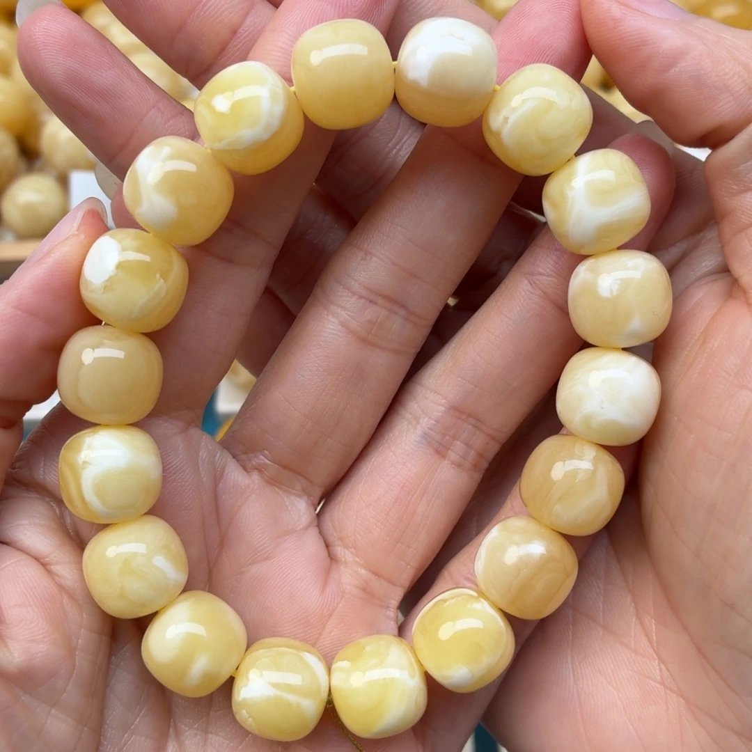 蜜蜡未镶嵌裸石13+蜜蜡老型瓷白手串
