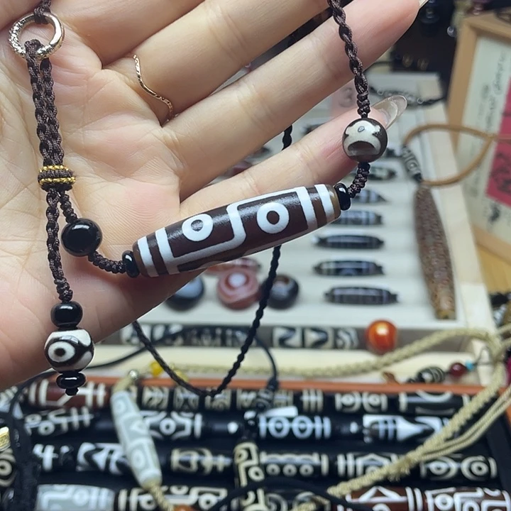 玛瑙/玉髓合金颈饰