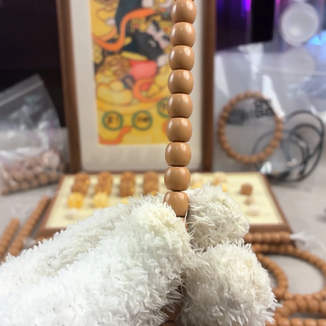 琛***琛猴头核桃吊坠直切