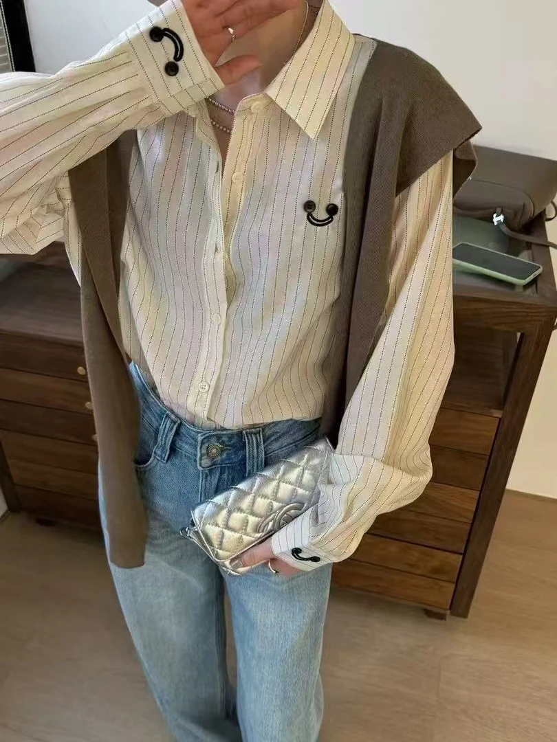 〔笑脸条纹衬衫两件套〕韩系条纹披肩衬衫两件套