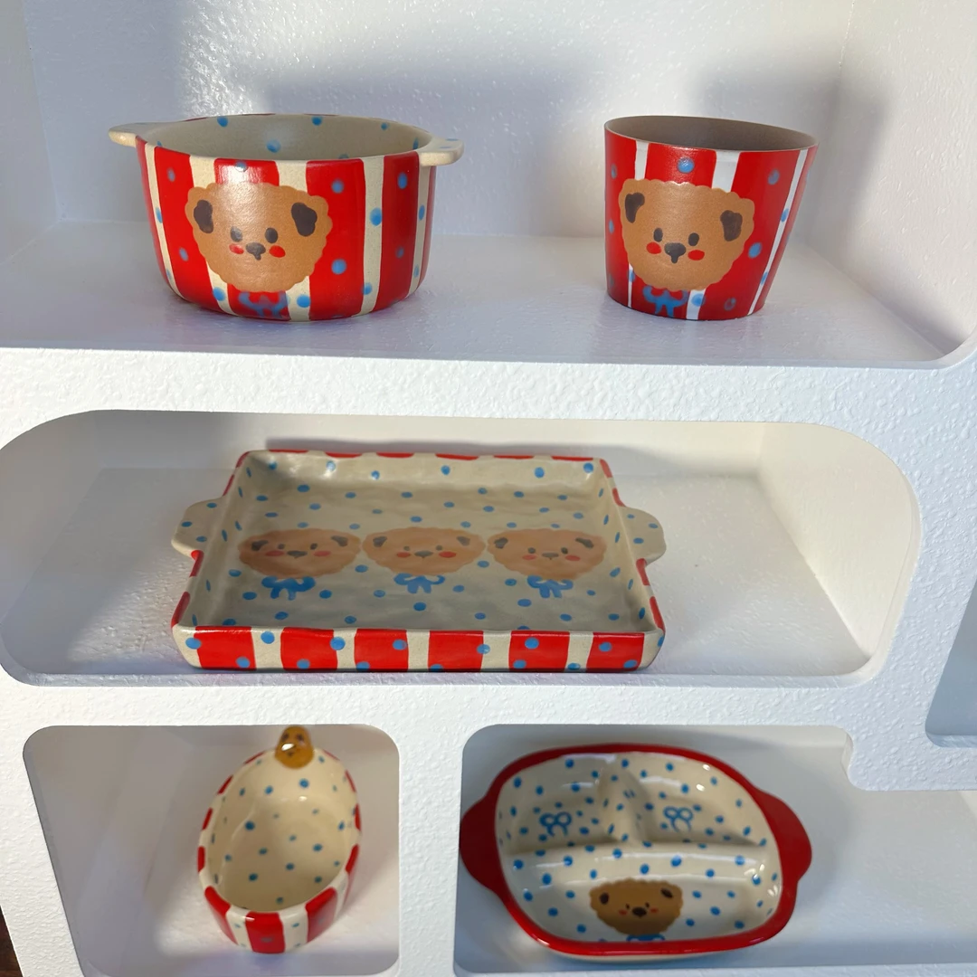 红色小熊餐具系列原创手绘釉下高温陶瓷家用送礼可爱景德镇设计款